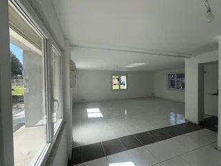 Local commercial - 190 m² - 1 pièce