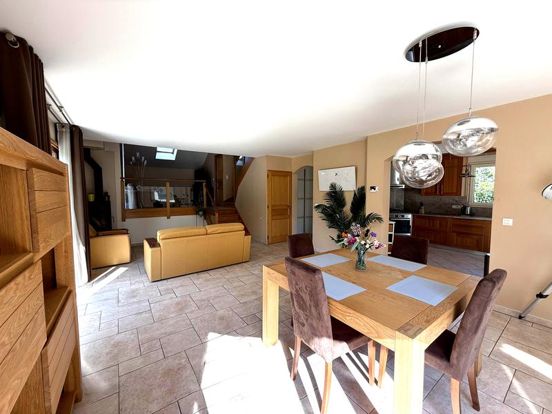 Maison - 156 m² - 5 pièces