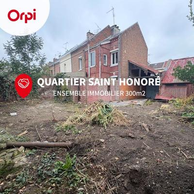 Maison - 110 m² - 2 pièces