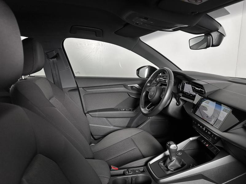 Audi A3 Berline 2.0l 30 Tdi 116ch Virtual Cockpit Carplay Gps Regul Full Led Dab 1°Main 116 Ch