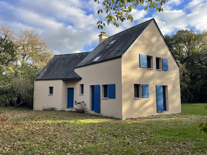 Maison traditionnelle - 133 m² - 6 pièces