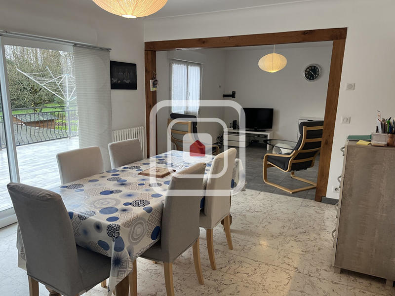 Maison - 141 m² - 6 pièces