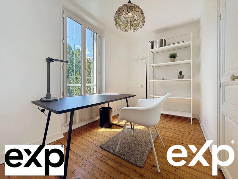 Maison - 240 m² - 7 pièces