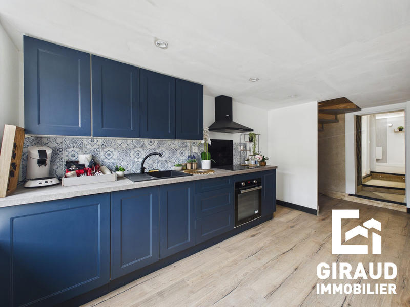 Maison ancienne - 84 m² - 7 pièces