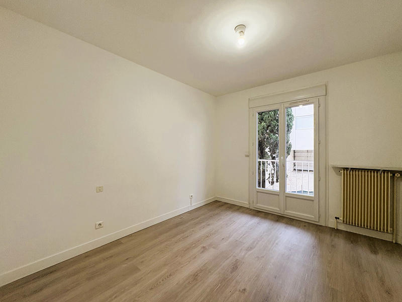 Appartement - 86 m² - 4 pièces