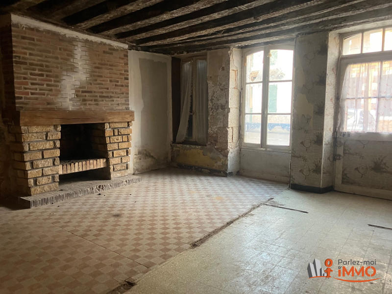 Maison - 220 m² - 9 pièces