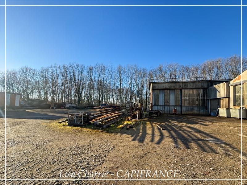 Bureau - 949 m² - 8 pièces