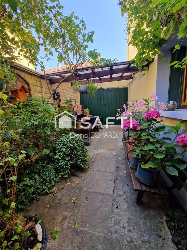 Maison - 85 m² - 4 pièces