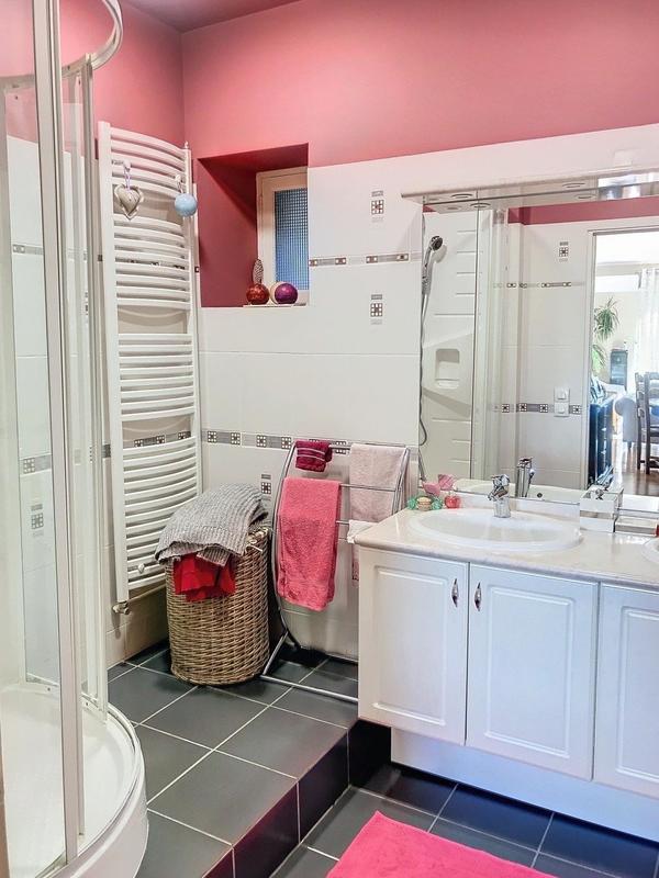 Maison - 92 m² - 4 pièces