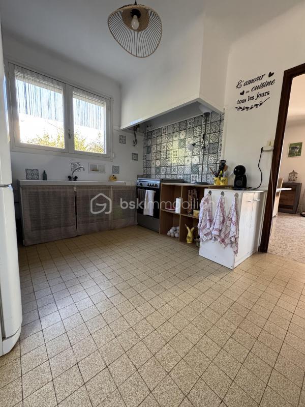 Maison traditionnelle - 87 m² - 5 pièces