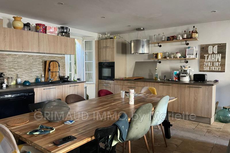 Maison de village - 140 m² - 6 pièces