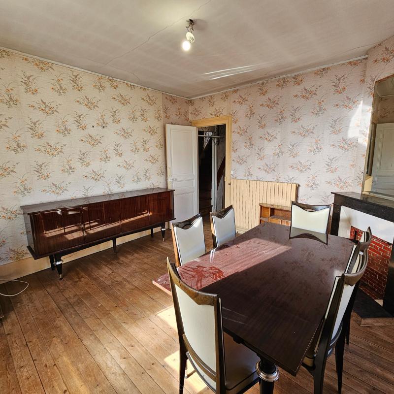 Maison - 176 m² - 7 pièces