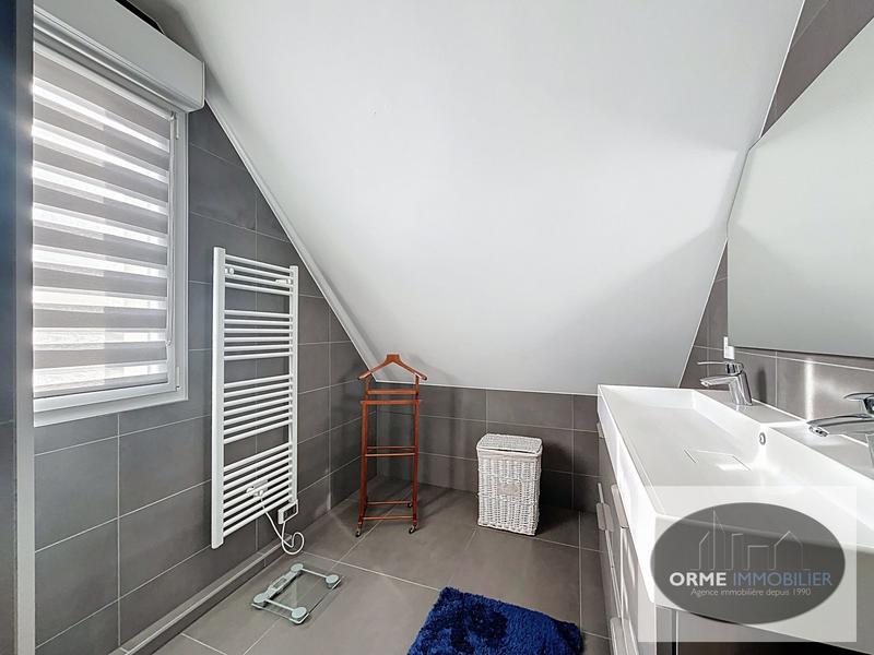 Maison contemporaine - 148 m² - 6 pièces