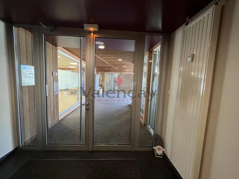 Bureau - 63 m² - 2 pièces