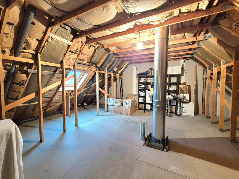 Maison - 87 m² - 5 pièces