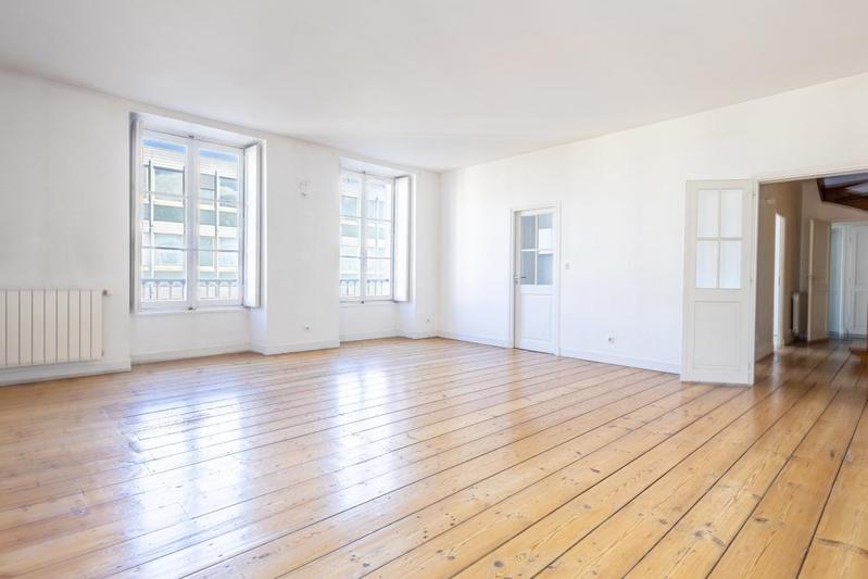 Duplex - 168 m² - 6 pièces