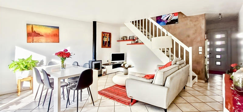 Maison - 101 m² - 5 pièces