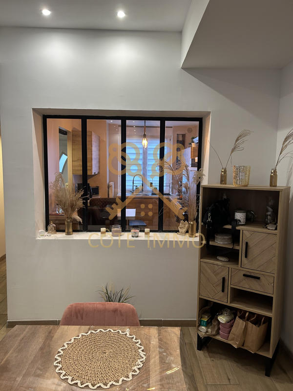 Maison - 90 m² - 3 pièces