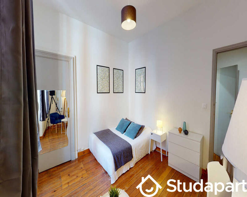 Chambre - 15 m² - 1 pièce