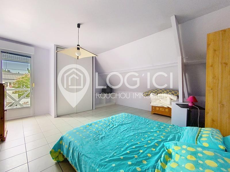 Maison - 204 m² - 6 pièces