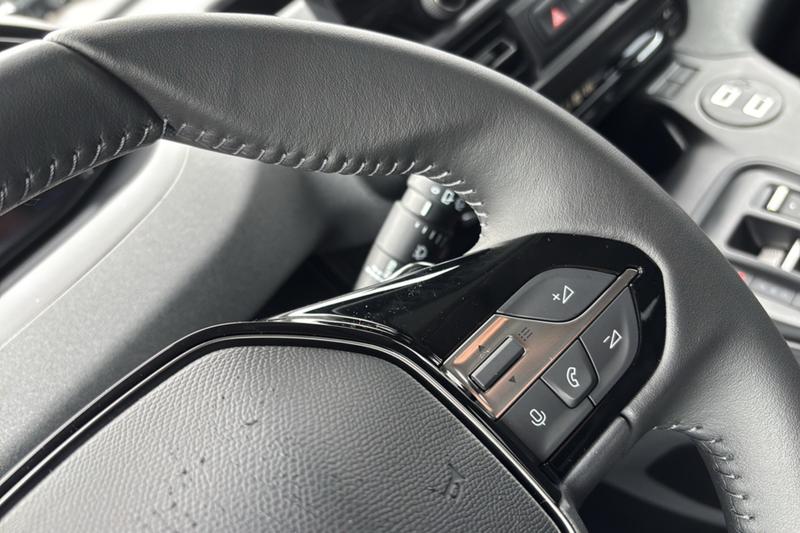 Peugeot Rifter Bluehdi 130 Eat8 Allure 0malus