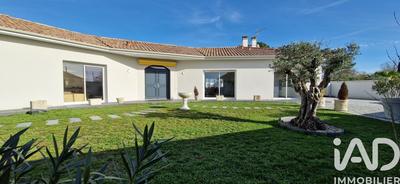 Maison - 228 m² - 6 pièces