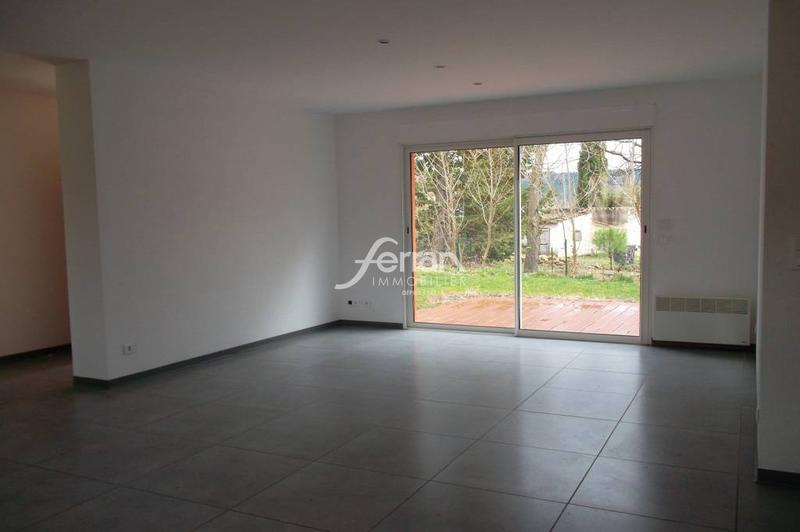Maison - 77 m² - 4 pièces