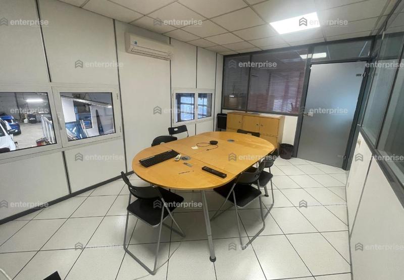 Local commercial - 1 450 m²