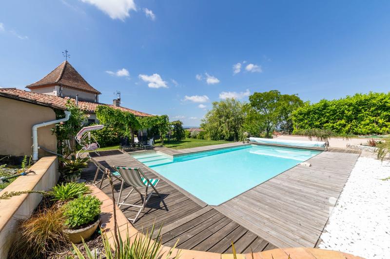 Maison - 165 m² - 6 pièces