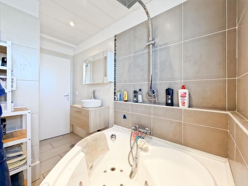 Appartement - 72 m² - 4 pièces