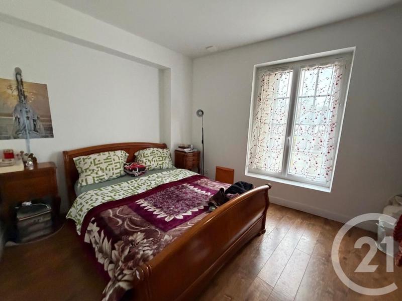 Maison - 84 m² - 4 pièces