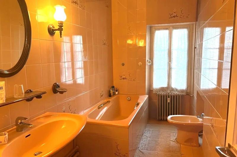 Maison - 309 m² - 8 pièces