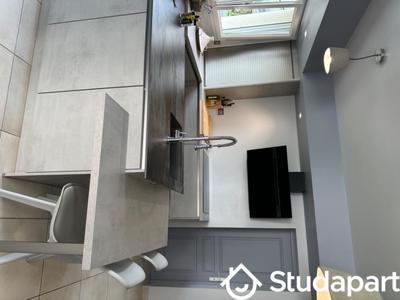 Chambre - 11 m² - 1 pièce