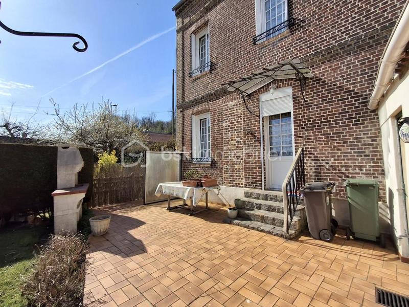 Maison - 111 m² - 6 pièces