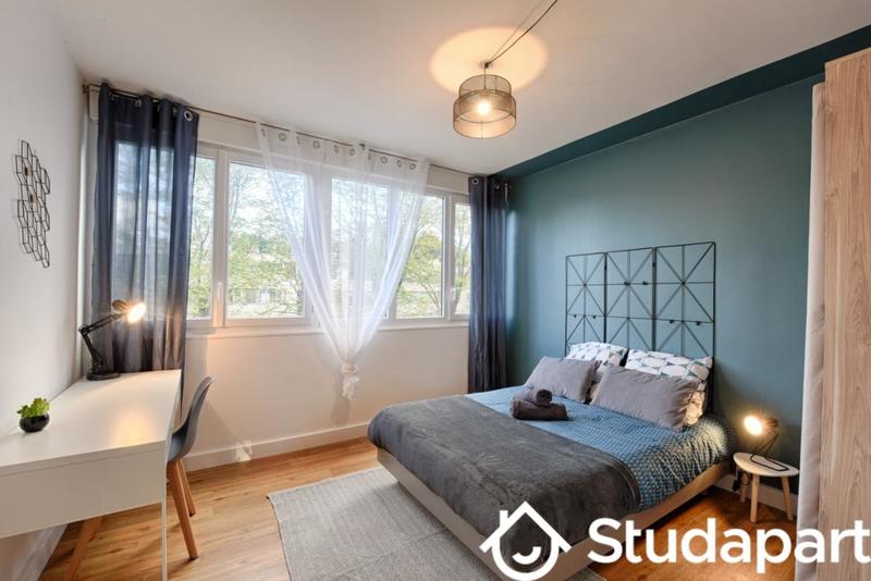 Chambre - 12 m² - 1 pièce