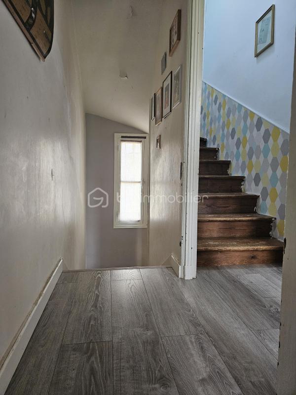 Maison de ville - 75 m² - 5 pièces