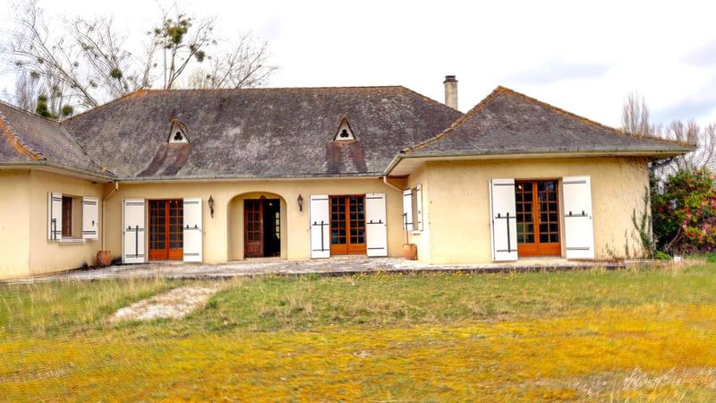 Demeure - 300 m² - 10 pièces