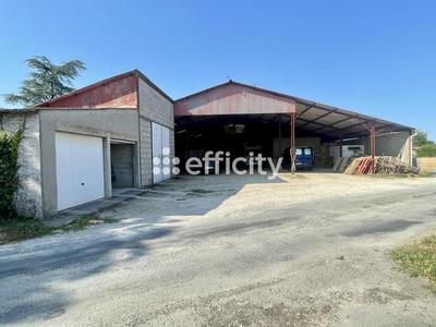 Maison - 245 m² - 10 pièces