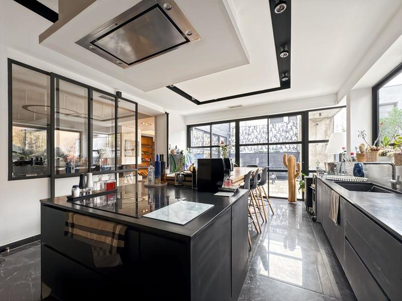 Maison de ville - 260 m² - 6 pièces