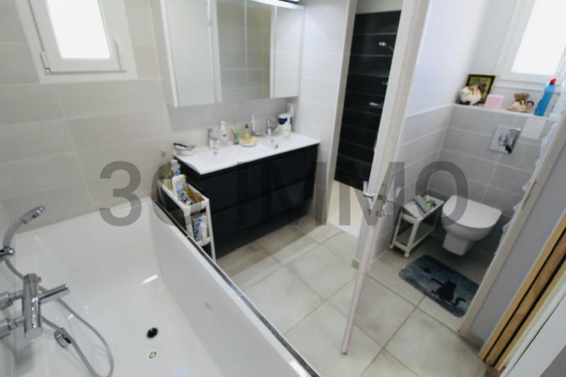 Villa - 120 m² - 6 pièces