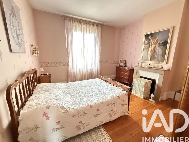 Maison - 143 m² - 7 pièces