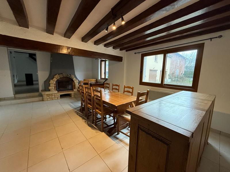 Maison - 313 m² - 14 pièces