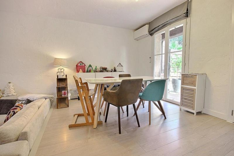 Maison - 111 m² - 5 pièces
