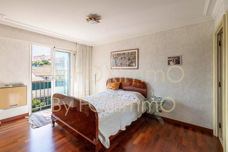 Maison - 184 m² - 6 pièces