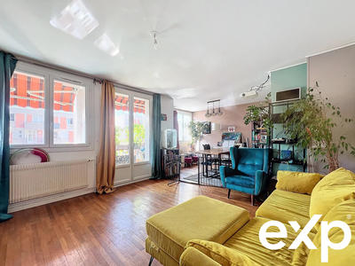 Appartement - 82 m² - 5 pièces