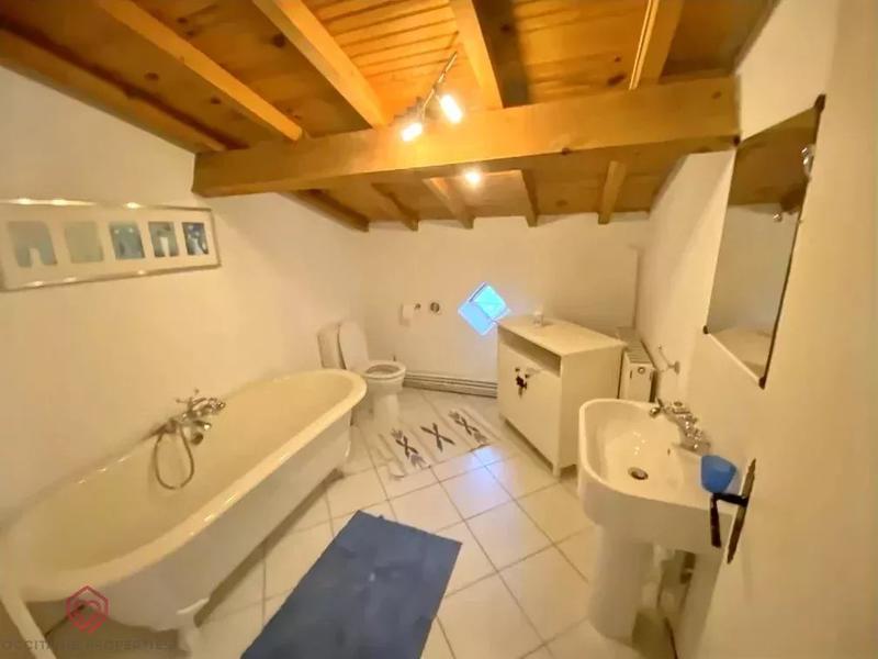 Maison - 160 m² - 5 pièces