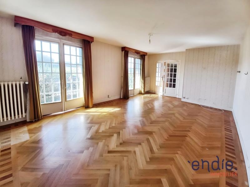 Maison - 128 m² - 5 pièces