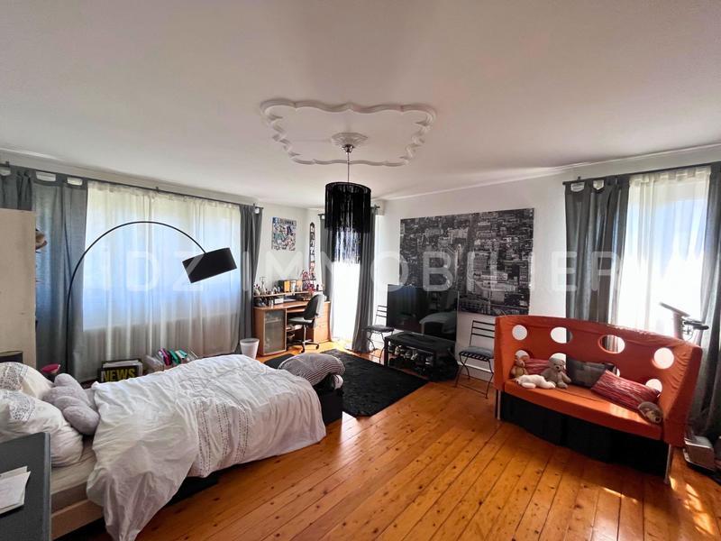 Maison - 174 m² - 6 pièces