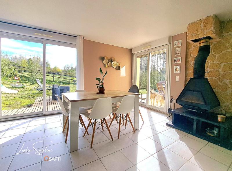 Maison - 150 m² - 7 pièces