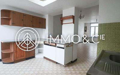 Maison - 96 m² - 4 pièces